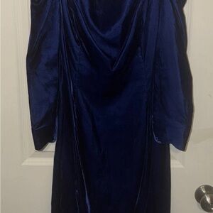 Vintage 1980’s Roberta Blue Velvet Dress Scalloped Off The Shoulder Vtg. Size 4